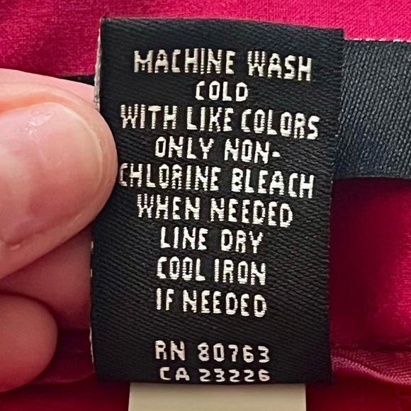 Elegant Red Skirt - Body by Victoria - Picture 3 of 6